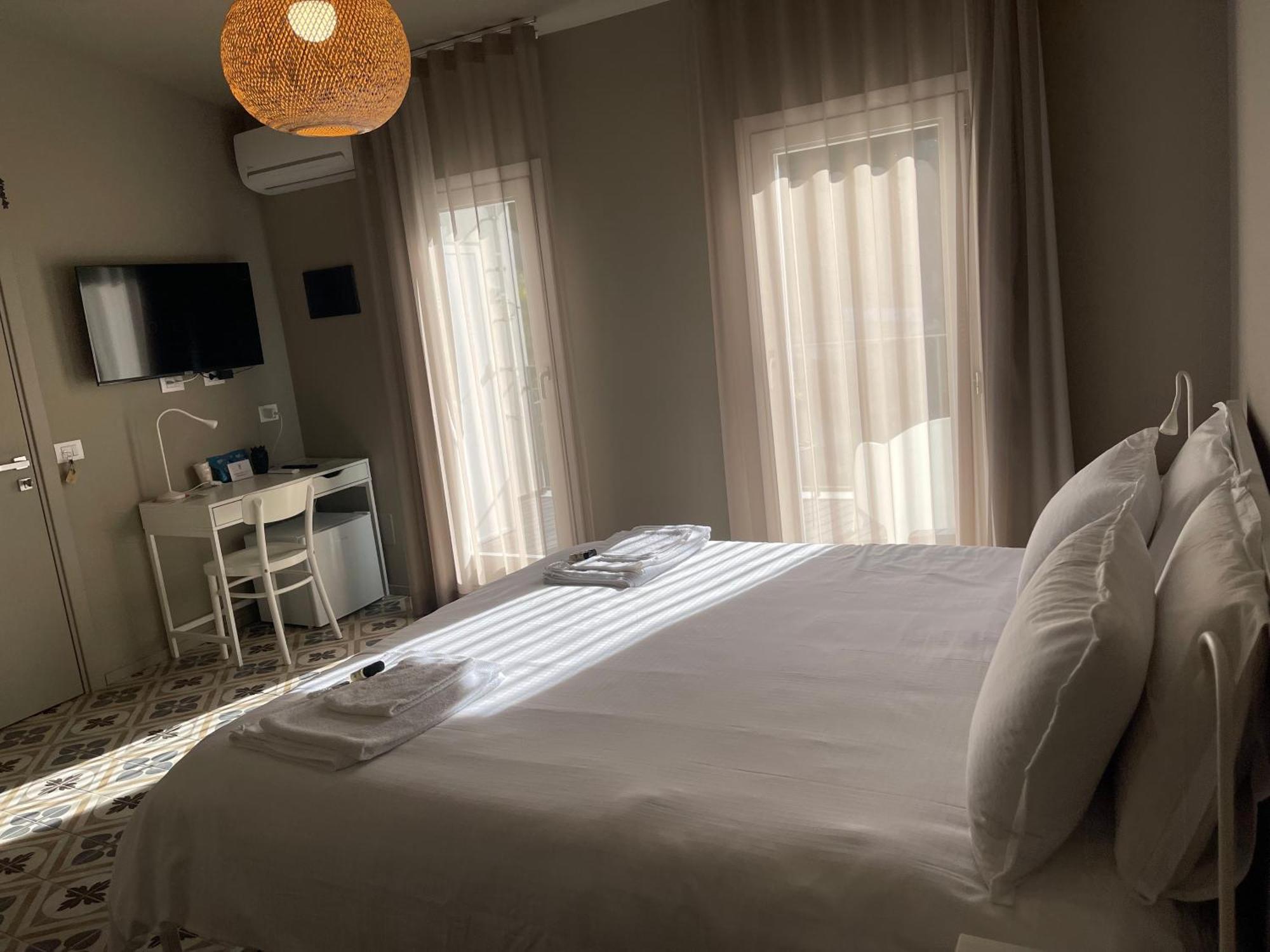 Moronero Hotel Ragusa Eksteriør billede